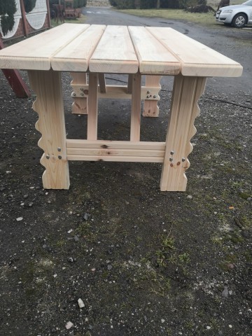 Sprzedam st&oacute;ł