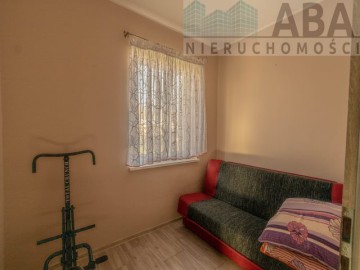 DOM W CENIE MIESZKANIA - PIOTROWICE, GM. ŚLESIN