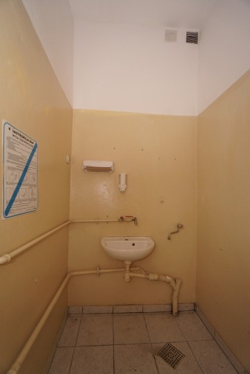 Sprzedam budynek handlowo-usługowy w Koninie