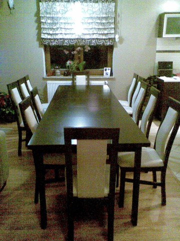 Sprzedam Krzesła tylko 6 lub 12 szt stół do kompletu 139/szt