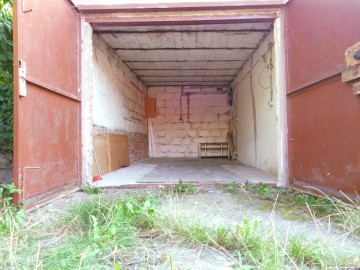 KONIN &ndash; SPRZEDAM GARAŻ