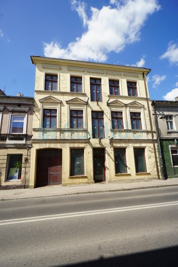 Sprzedam kamienicę - Koło ul. Mickiewicza