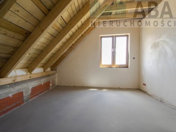 Sprzedam dom z garażem - Rychwał