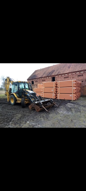 USŁUGI KOPARKO-ŁADOWARKĄ