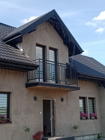 Balustrady ze stali czarnej i nierdzewnej