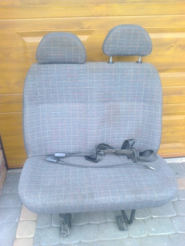 Fotele siedzenia od Forda Transita