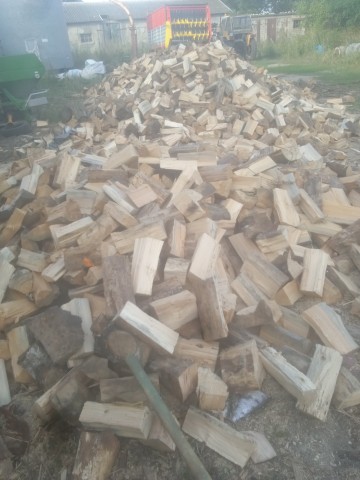 Oferuje wnoszenie węgla, sprzątanie piwnic, dzialek