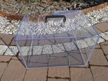 Terrarium do owad&oacute;w patyczak&ograve;w, pająk&ograve;w itp.