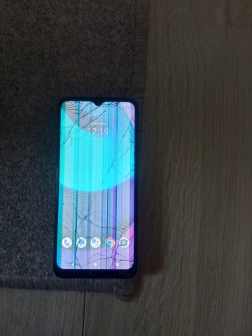 Sprzedam Motorolę e20 dual SIM LTE 6,5 cala tanio