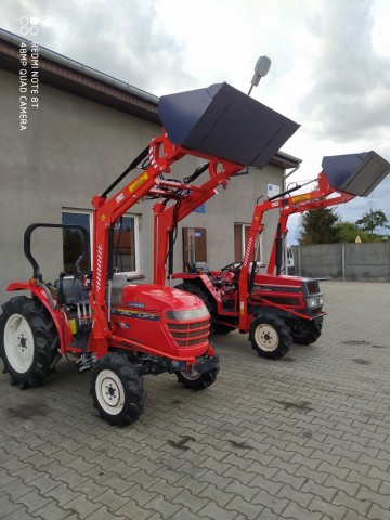 ŁADOWACZE CZOŁOWE TUR DO MINI TRAKTOR&Oacute;W