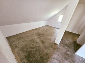 Ślesin &ndash; Domek letniskowy z widokiem na jezioro