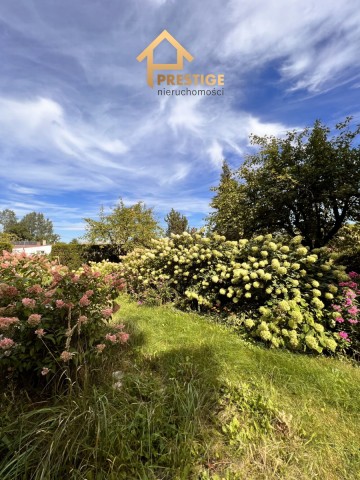 Dom w zabudowie bliźniaczej na os. Lask&oacute;wiec w Koninie