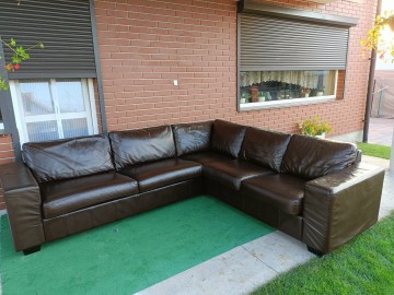 Sprzedam narożnik ze sk&oacute;ry