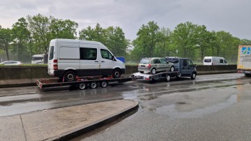 Auto laweta przew&oacute;z pojazd&oacute;w Polska UE. Pomoc drogowa A2