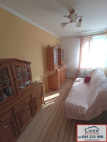 Sprzedam/zamienię mieszkanie &ndash; balkon &ndash; Konin, centrum