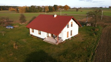 Naprusewo&ndash; Dom w sąsiedztwie jeziora i las&oacute;w