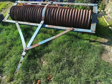 Wały posiewne ciągane Cambridge szerokość 2,5m zawieszanśred