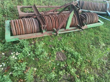 Wały posiewne ciągane Cambridge szerokość 2,5m zawieszanśred