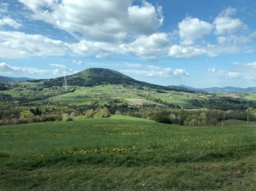 Działka budowlana w Pasierbcu z widokiem na Beskid Wyspowy