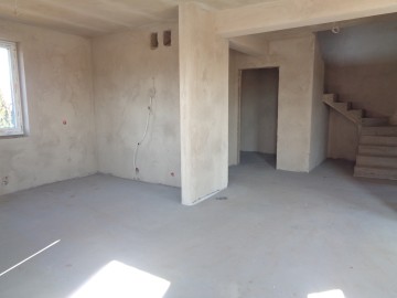 Ślesin &ndash; Dom deweloperski do własnej aranżacji