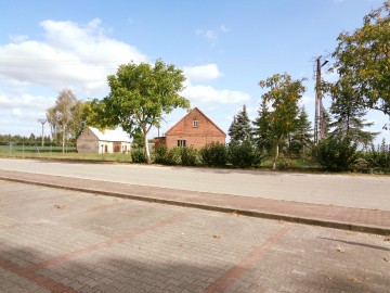 Gmina Ślesin &ndash; Dom w sąsiedztwie jeziora