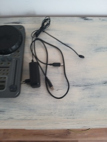 DJ CONTROLEJ M-AUDIO