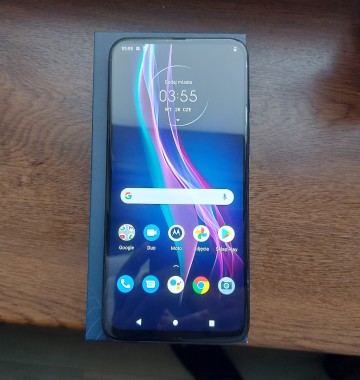 Sprzedam Motorolę one fusion + dual SIM LTE 6,5 6g 128