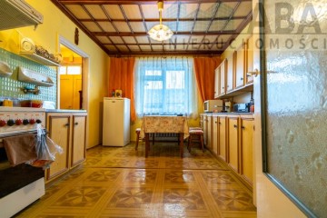 NIŻSZA CENA!  Przestronny dom nad jeziorem  w gm. Przedecz