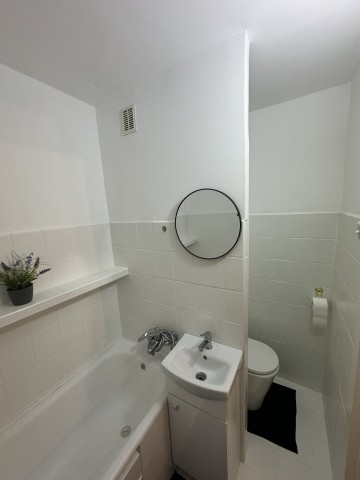 Sprzedam mieszkanie Konin ul. Sosnowa - 2 pokoje. 209 tys.