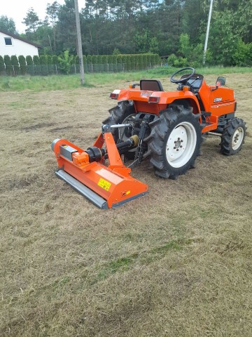 Usługi glebogryzarką, minikoparką, transport wywrotką 3,5T