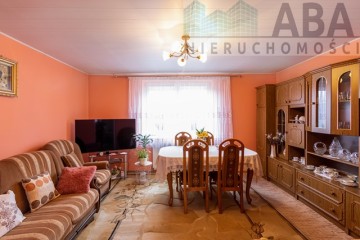 Dom w gminie Kościelec - do centrum 10 km