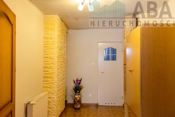 Dom w gminie Kościelec - do centrum 10 km