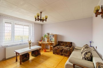 Uroczy dom z ogrodem w gm. Sompolno