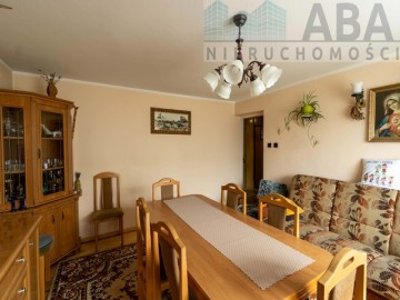 Uroczy dom z ogrodem w gm. Sompolno