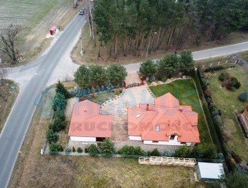 Sprzedam nowy dom - m. Tr&oacute;jka gm. Stare Miasto - nowa cena