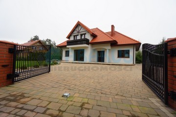 Sprzedam nowy dom - m. Tr&oacute;jka gm. Stare Miasto - nowa cena