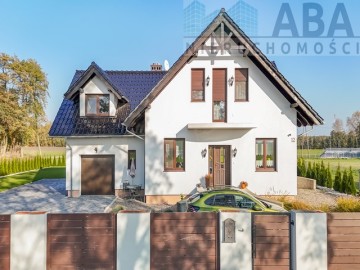 Przestronny dom z pięknym wnętrzem blisko lasu w Lądku