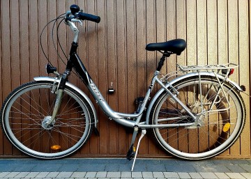 Rower Miejski Damka BBF 28cali kola felgi wzmacniane odblask