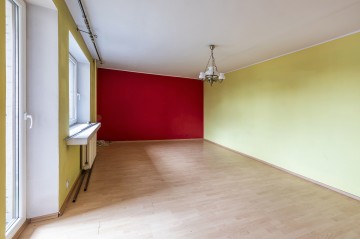 Sprzedam mieszkanie Konin ul. Topazowa -  1 piętro