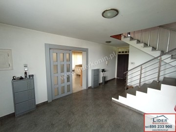 Sprzedam przestronny dom &ndash; Konin, os. Chorzeń