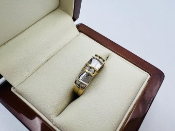 Złota biżuteria pr&oacute;ba 585