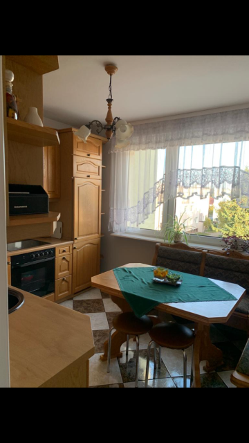 sprzedam bez pośrednik&oacute;w 76 m