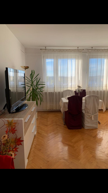 sprzedam bez pośrednik&oacute;w 76 m