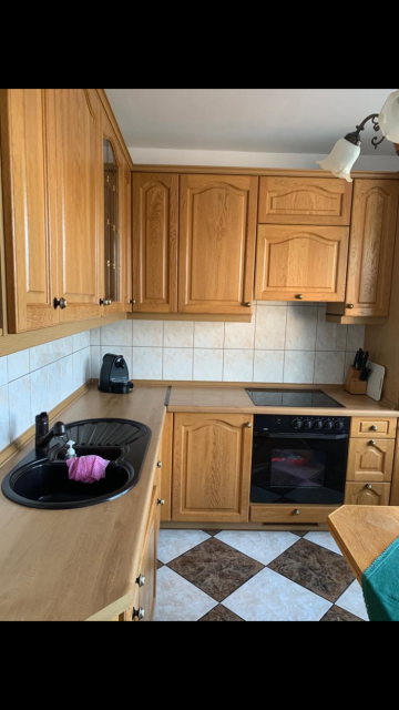 sprzedam bez pośrednik&oacute;w 76 m