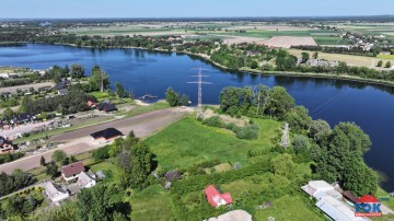 Działka z linią brzegową przy jeziorze w Mikorzynie, Ślesin