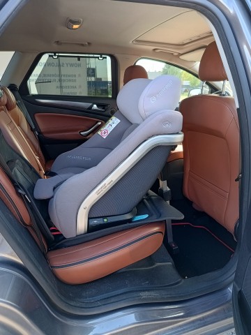 Fotelik samochodowy CONCORD REVERSO PLUS