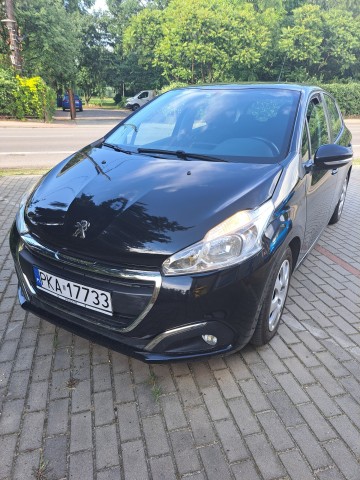 208 - 1,6 HDI, 4 drzwi - 2017 - klimatyzacja , przeb. 187tyś