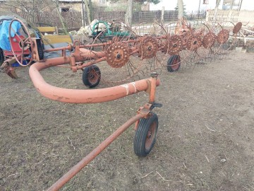 Prasa, przetrząsaczo-zgrabiarka, siewnik