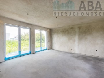 Funkcjonalny i przestronny dom w urokliwym miejscu w Koninie