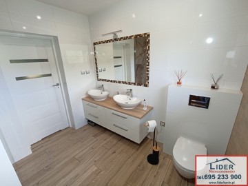 Sprzedam nieruchomość &ndash; Izabelin k. Konina